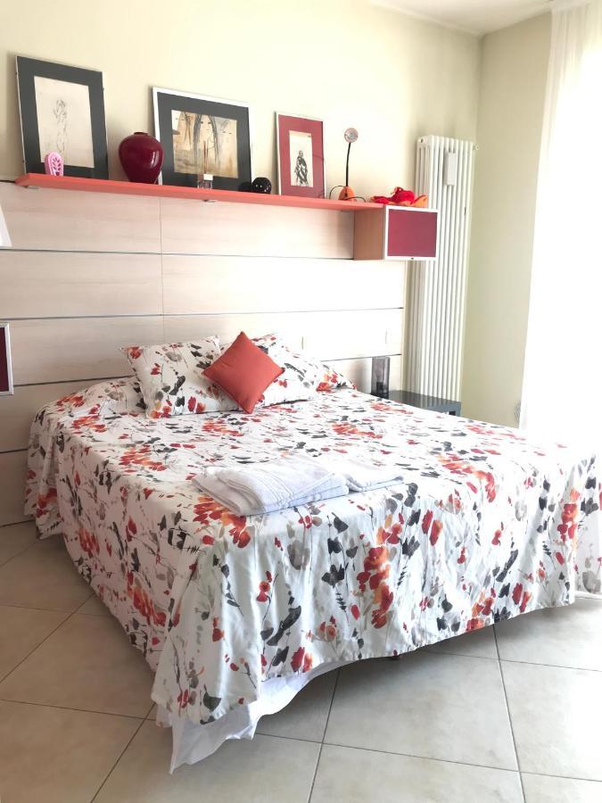 Lo Squero Rooms And Apartments Fano Exterior foto