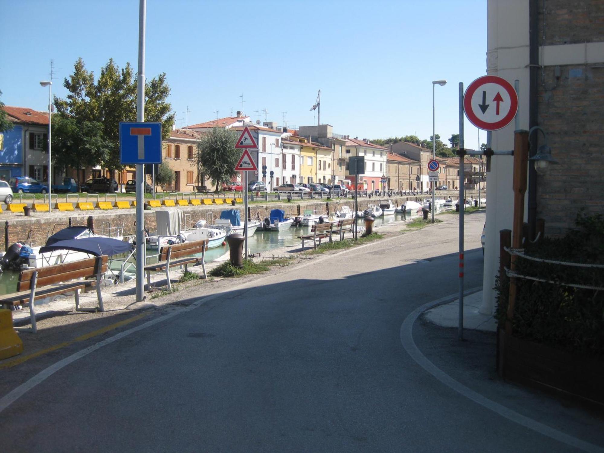 Lo Squero Rooms And Apartments Fano Exterior foto
